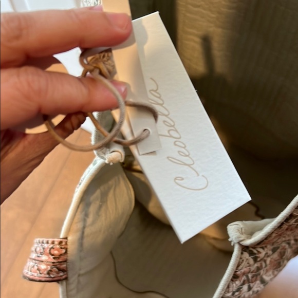 Cleobella Printed Tote Bag - Picture 4 of 6